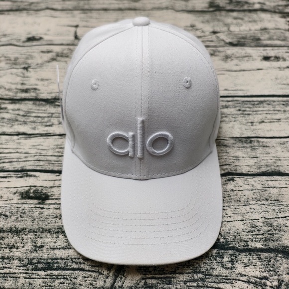 ALO Yoga Off-Duty Baseball Cap - Picture 2 of 5